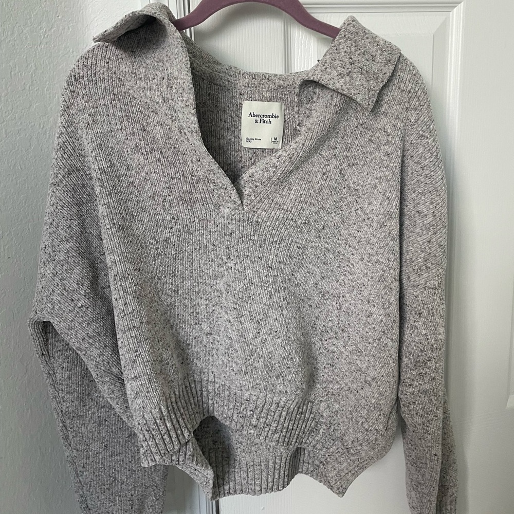 ABERCROMBIE Collared Sweater